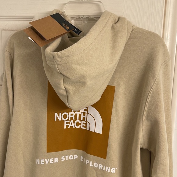 The North Face Men’s Hoodie - Picture 10 of 11